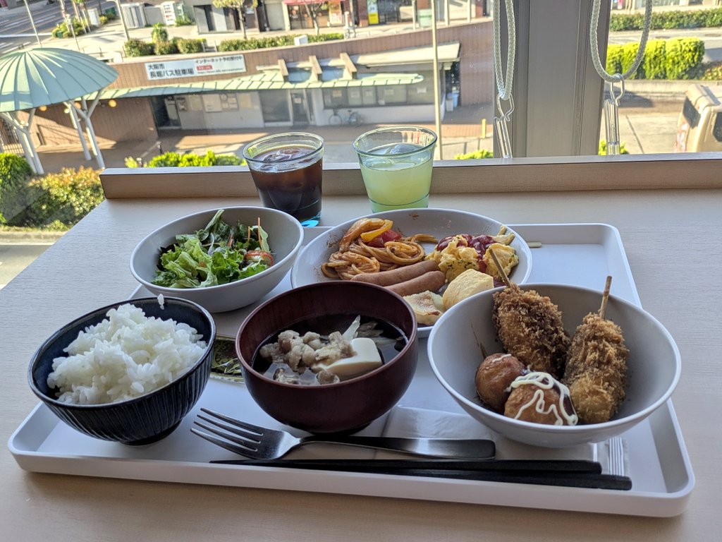 うまんちゅ tweet media
