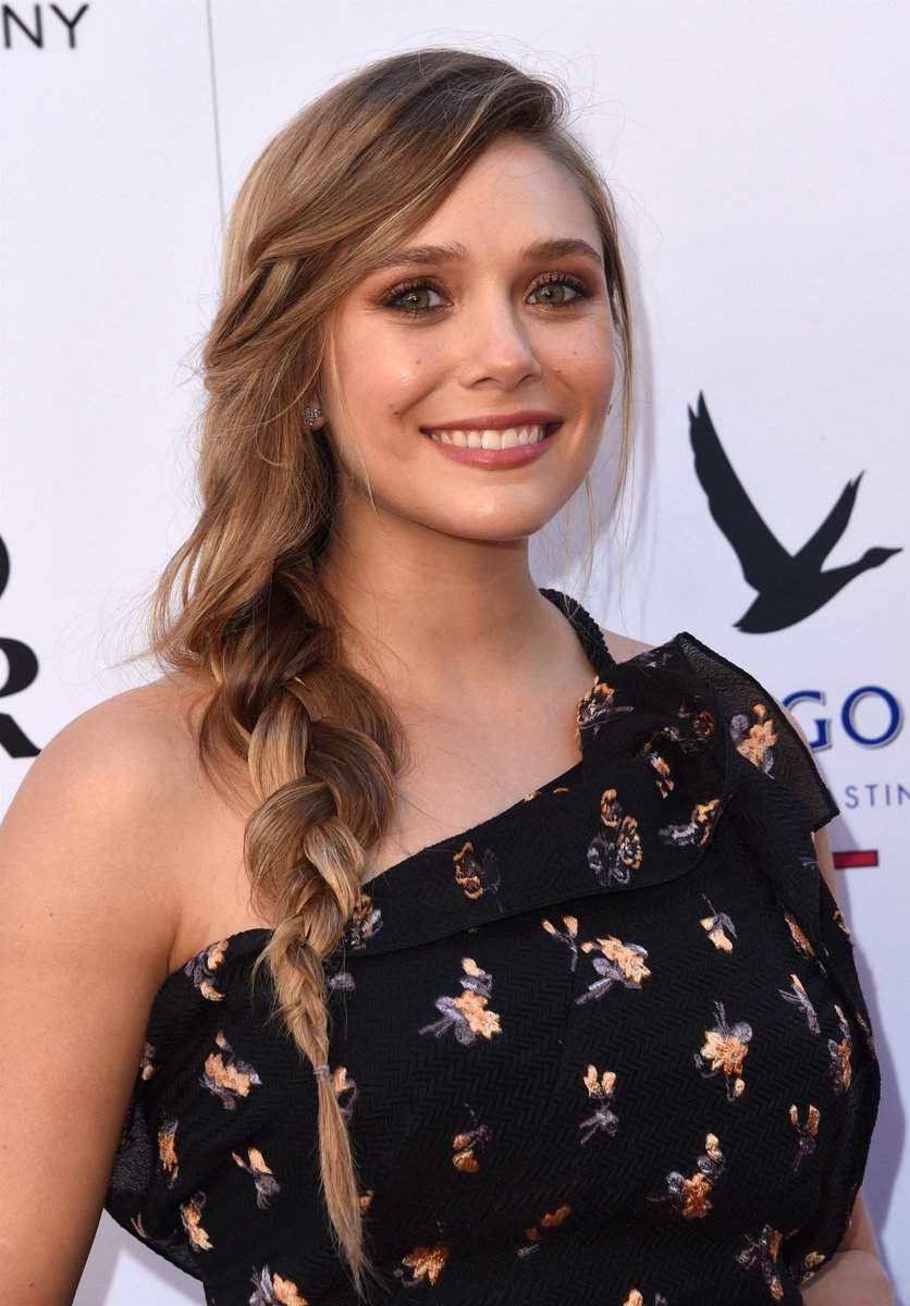 addictionfemme's tweet photo. elizabeth olsen in 2017 https://t.co/DjCbMkaHiq