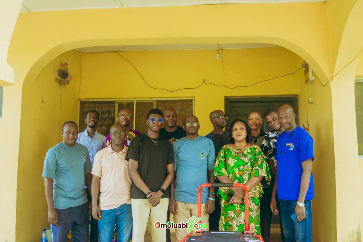 osunofficial's tweet photo. NYSC Osun State Coordinator, Mr. Ekeng Kubiangha, has procured a brand-new generator for the Orientation Broadcasting Service (OBS) at the NYSC Permanent Orientation Camp, Ede, boosting effective communication and camp activities.
#NYSC #OsunNYSC #EdeCamp #OBS #Leadership #YouthDevelopment
https://t.co/fEakS6IWt7