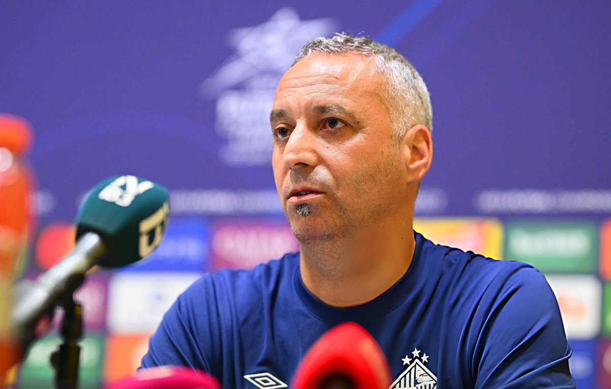 Sporting_CPAdep's tweet photo. VADILLO, treinador do Palma: "Do Sporting não há muito a dizer. Para mim, é a equipa mais completa que há a nível mundial nesta modalidade, e que ainda por cima esta época teve reforços importantes e é muito bem orientada pelo Nuno."

"Na verdade, para nós, para o nosso crescimento, o Sporting sempre foi uma referência, sempre olhámos para eles para crescer."