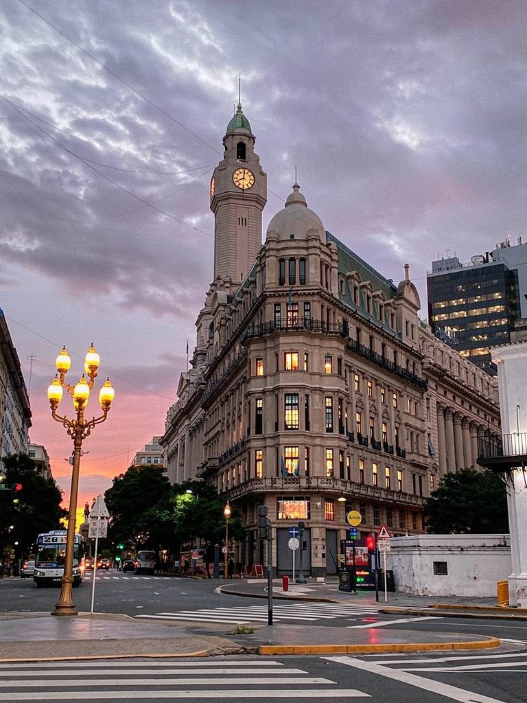 Prettyplaces tweet media