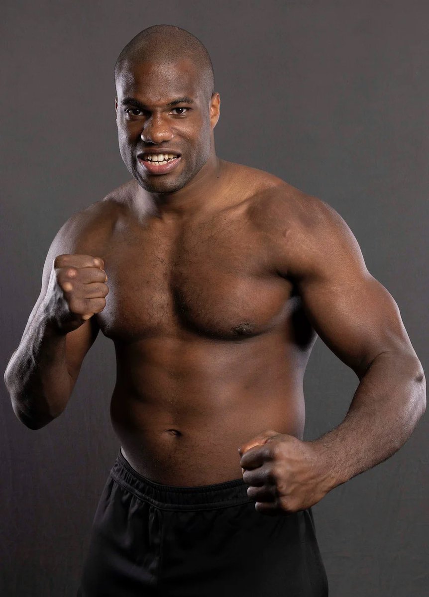 BOXING n BBQ tweet media