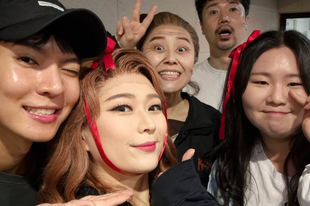 .oO ( 영업사원 ) tweet media