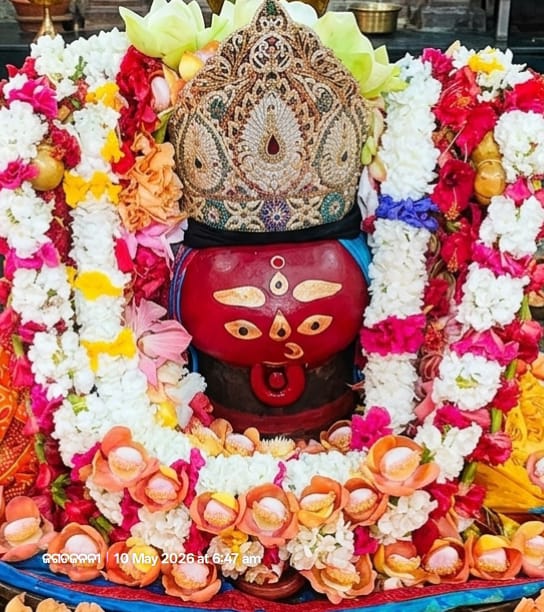 ଜୟ ମା ତାରିଣୀ ଶୁଭ ସକାଳ 
ଆଜି ଶୁଭ ରବିବାର ରେ ଘଟଗାଁ ପୀଠର ଅଧିଷ୍ଠାତ୍ରୀ ଦେବୀ ଜଗତଜନନୀ ମା ତାରିଣୀ ଙ୍କ ପ୍ରାତଃ ଦର୍ଶନ🙏🌺🙏