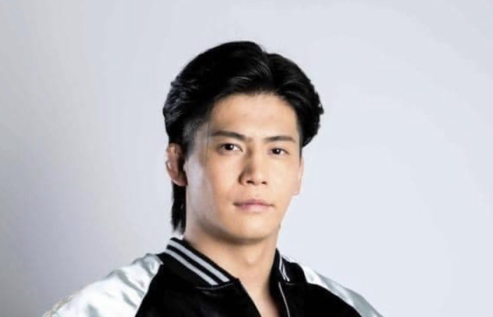 manmadailytweet's tweet photo. 安齋さん、実力トップの超人気プロレスラーで、身長188cmのイケメン、サービス精神旺盛で忍耐強い努力家、笑顔が可愛くて趣味羊毛フェルト、得意料理特製ちゃんこって、よくこんな逸材がバチェロレッテに出てきたなと思う。

お父さん、彼の趣味が連鶴折りと羊毛フェルトで好感度爆上がりしたの分かるw https://t.co/xP6d9rThb1