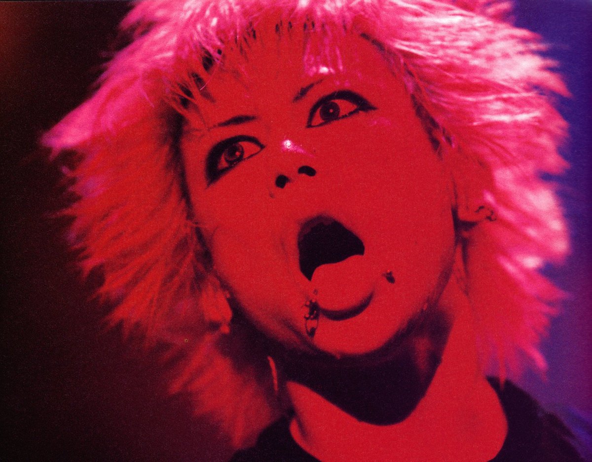 kyo posting tweet media