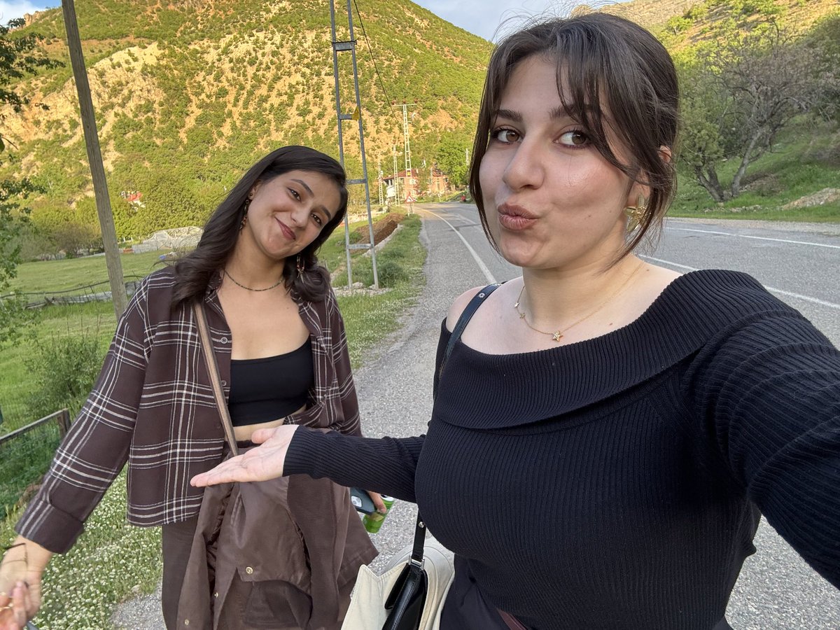 𝓩𝓮𝓷𝓭𝓪☀️ tweet media