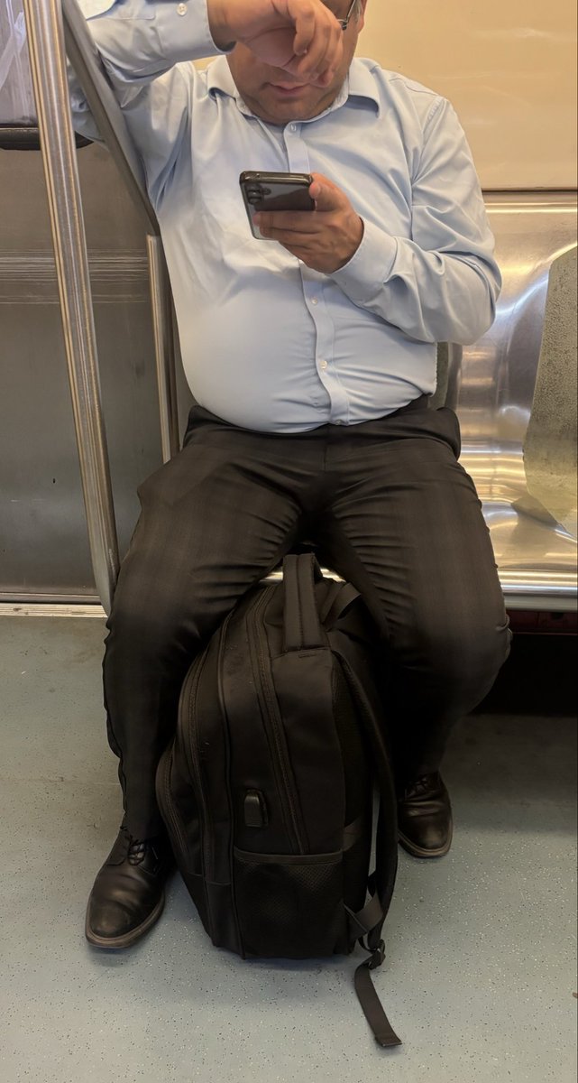 MorboTrajeados's tweet photo. Mix 👔

#suit #gay #suitfetish #fetish #sheers #menatplay #morbo #suitedgay #trajeado #shoefetish #gaysuit #gaysuitfetish #cazandoguapos #gaysuit #gaysuitfetish #suit #gay #suitfetish #fetish #sheers #menatplay #morbo #cruising #cruisingcdmx # https://t.co/3grogqS4ut