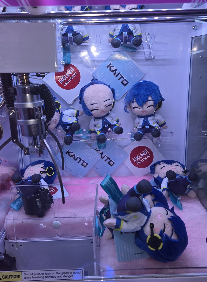 Kacciano3's tweet photo. Not the bald Kaito 😭😭😭 https://t.co/DKpkCJCgjm