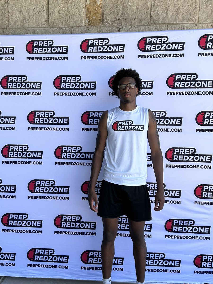 MalachiD_Allen's tweet photo. Enjoyed competing at @PrepRedzone camp series finished with the 2nd highest broad Jump of 9ft 11in thank you @iam_alinedouard for the invite! @Brett_Gilchrist @CokerKamm @WHSTX_Football @TFloss32 @justinwells2424 @RedZoneETX @dctf @rivals https://t.co/VWfLRkXBDq
