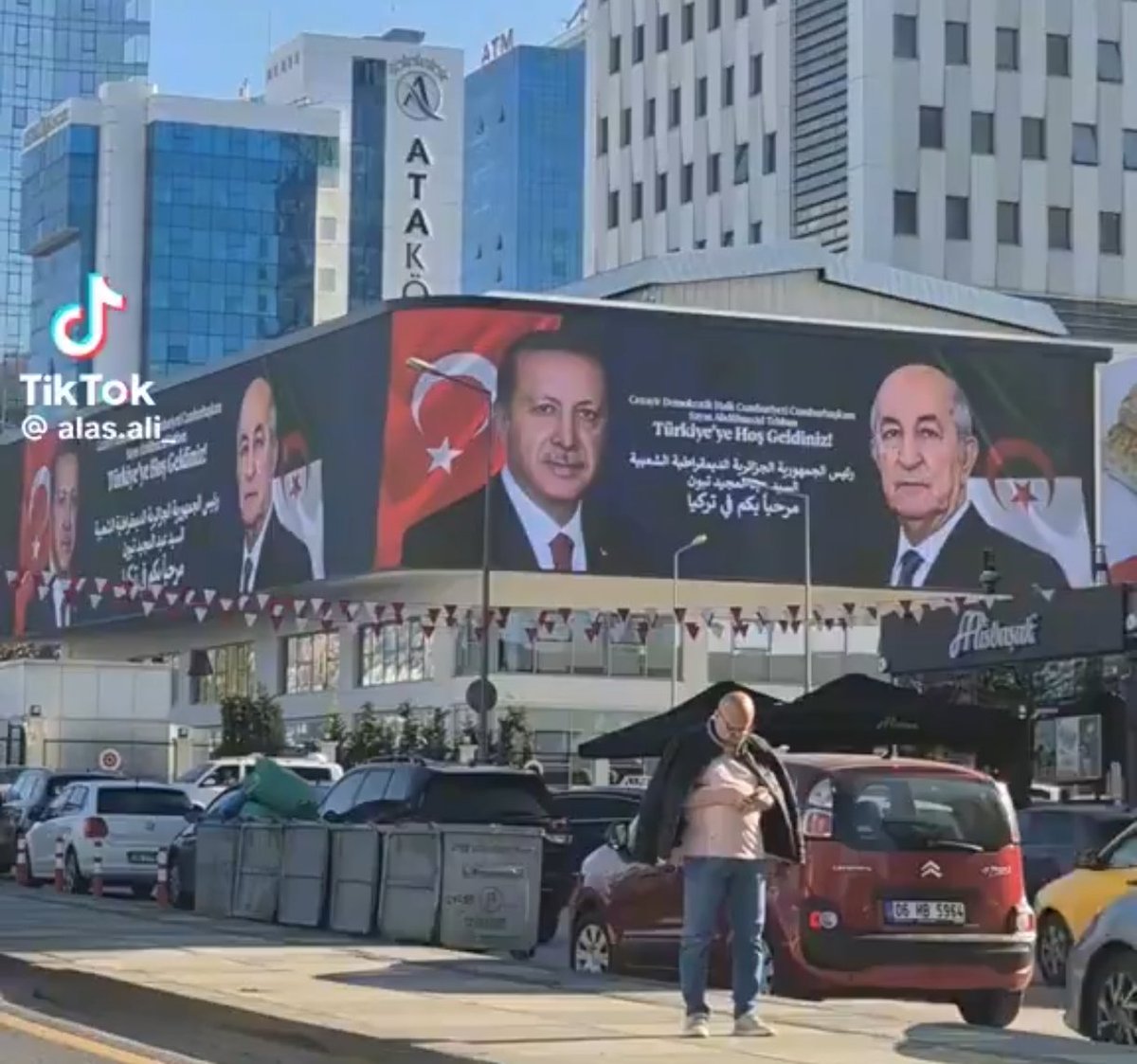 LARGEST Country in Africa 🇩🇿 tweet media