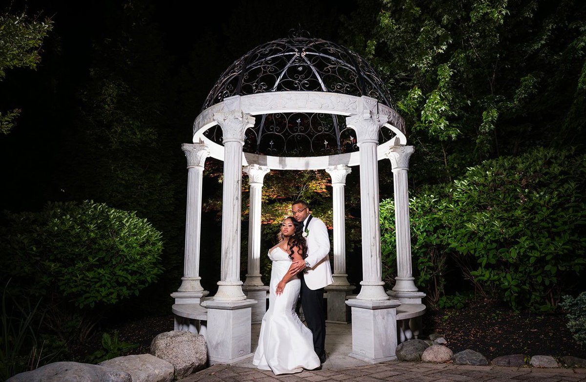 _kingjazz's tweet photo. Got married last week 5.3.26 ♥️🥂 https://t.co/fGqYelidqC