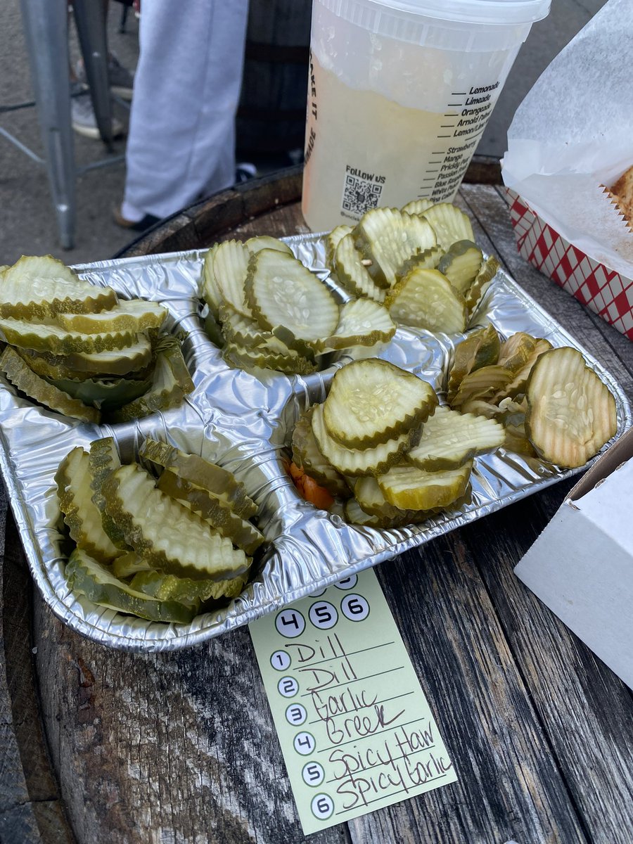 NateofNight's tweet photo. Had a blast at the Grilled Cheese and Pickle Festival tonight! There was so much good food! #pickle #goodfood https://t.co/gCK5WpKwgz