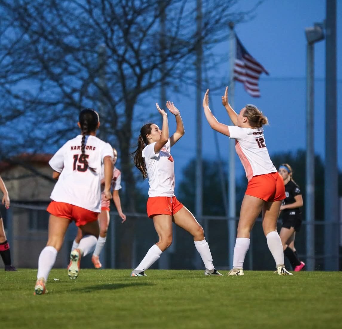 HUHS Girl's Soccer tweet media