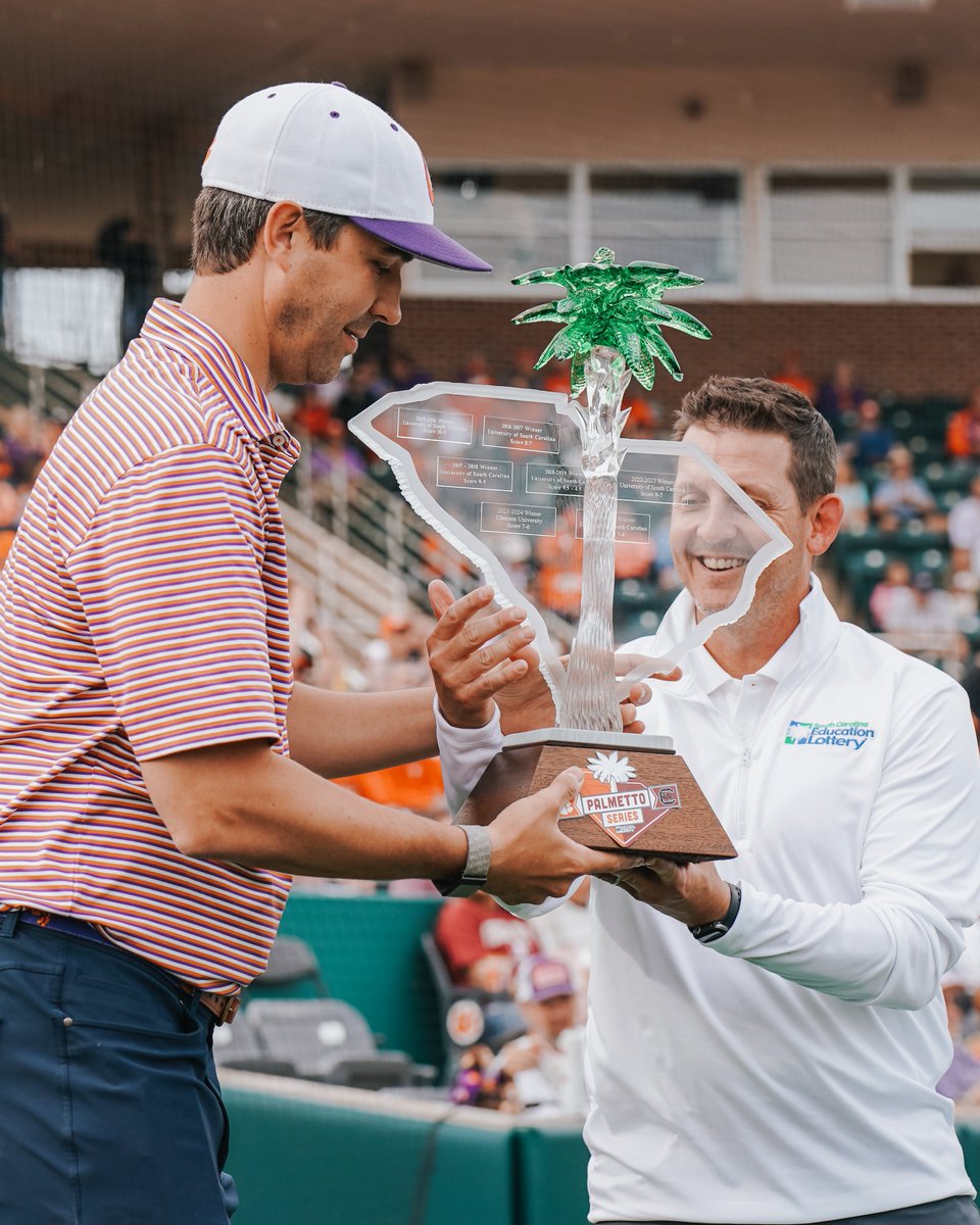 Clemson Athletics tweet media