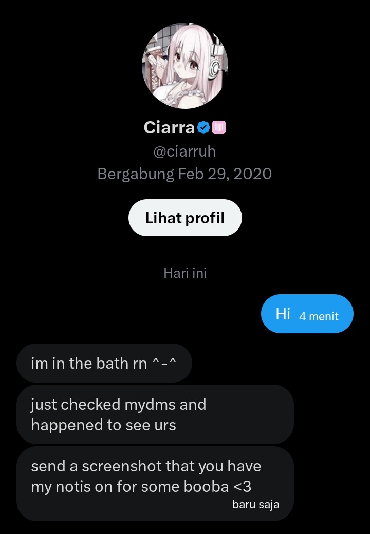 Inahellwithyou's tweet photo. Chat, am i winning? Noticed by @ciarruh https://t.co/IV3B7Aq3Hf