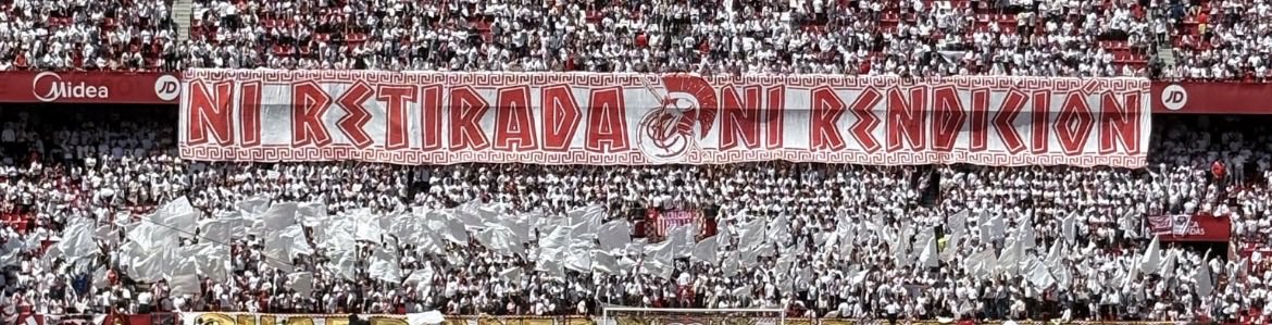 No creo que exista una grada (Gol Norte / Biris) en el fútbol español con tanta influencia y fuerza sobre el resto del estadio.

Motor y corazón 

#SevillaFC