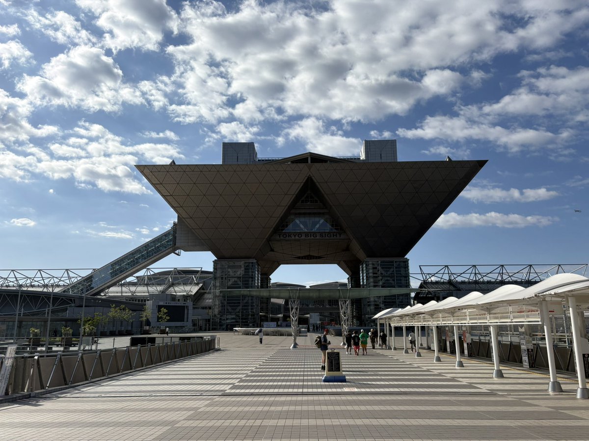 TNBworks's tweet photo. 本日最終日(*•̀ㅂ•́)و✧
よろしくお願いいたします┏○ﾍﾟｺｯ https://t.co/8uGrJdGsf2