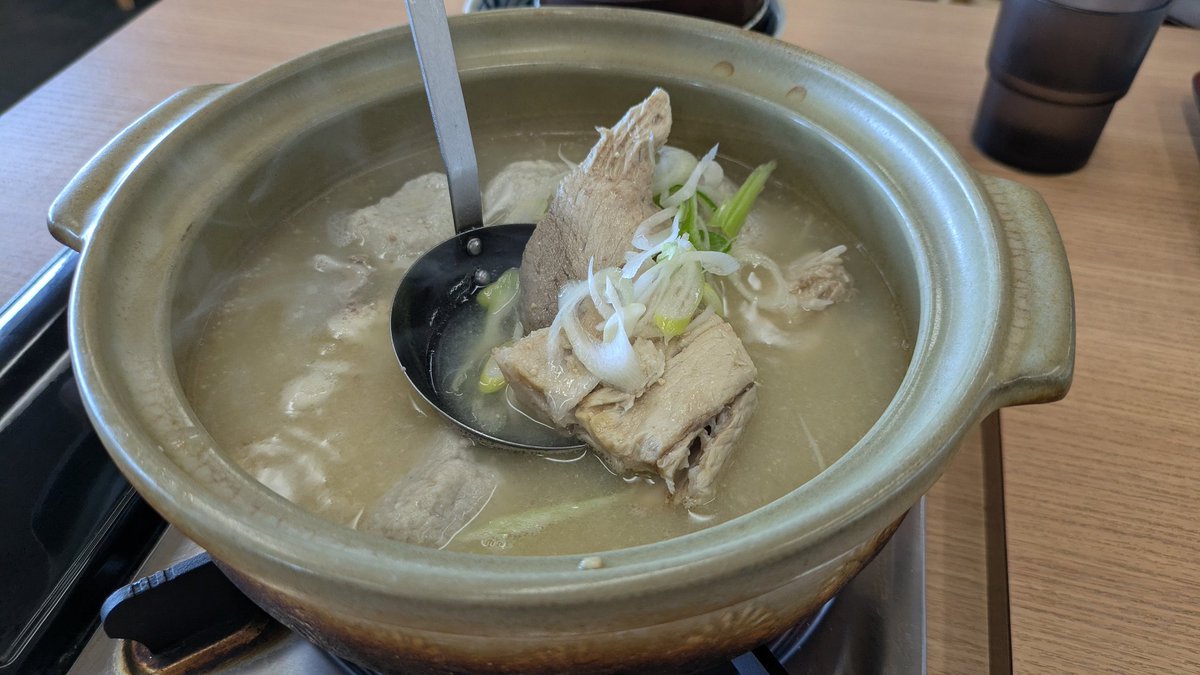 シャワさん tweet media
