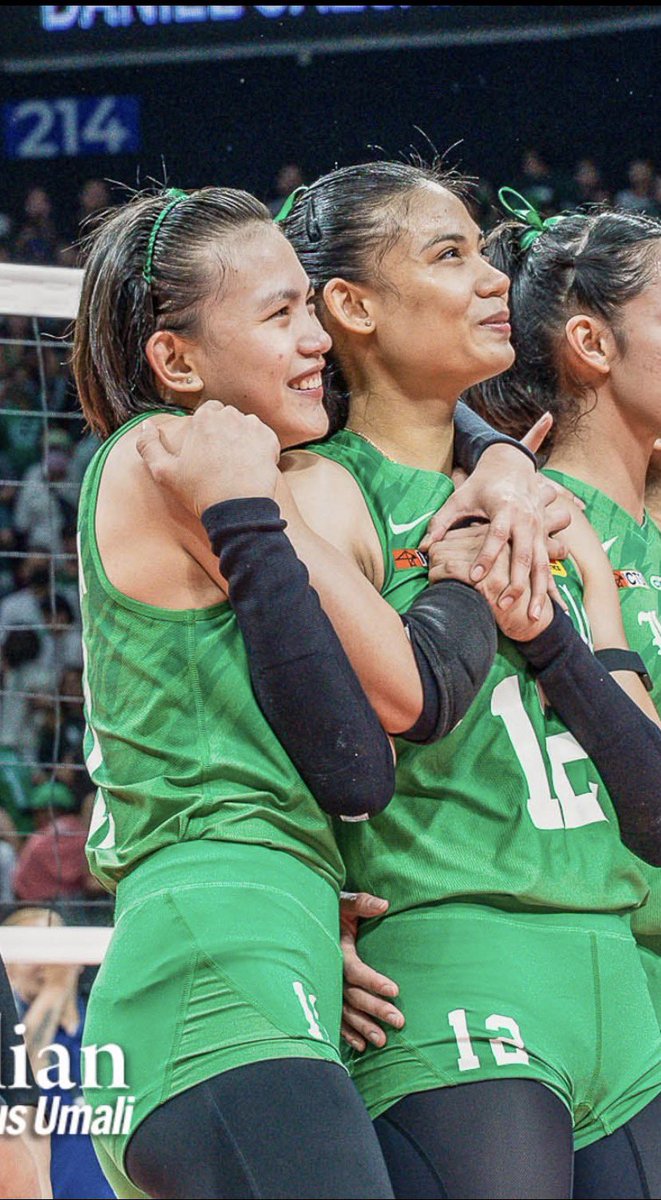kweenjolina's tweet photo. our champ ohs🥺🏹

📸 The Lasallian—Julius Umali https://t.co/Hpjeu1nZXT