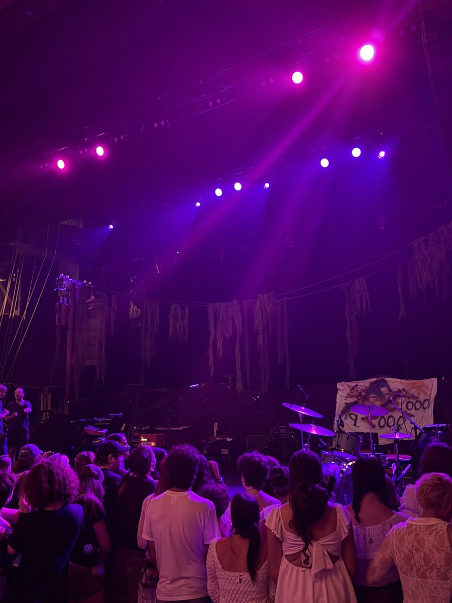 WE HEREEE