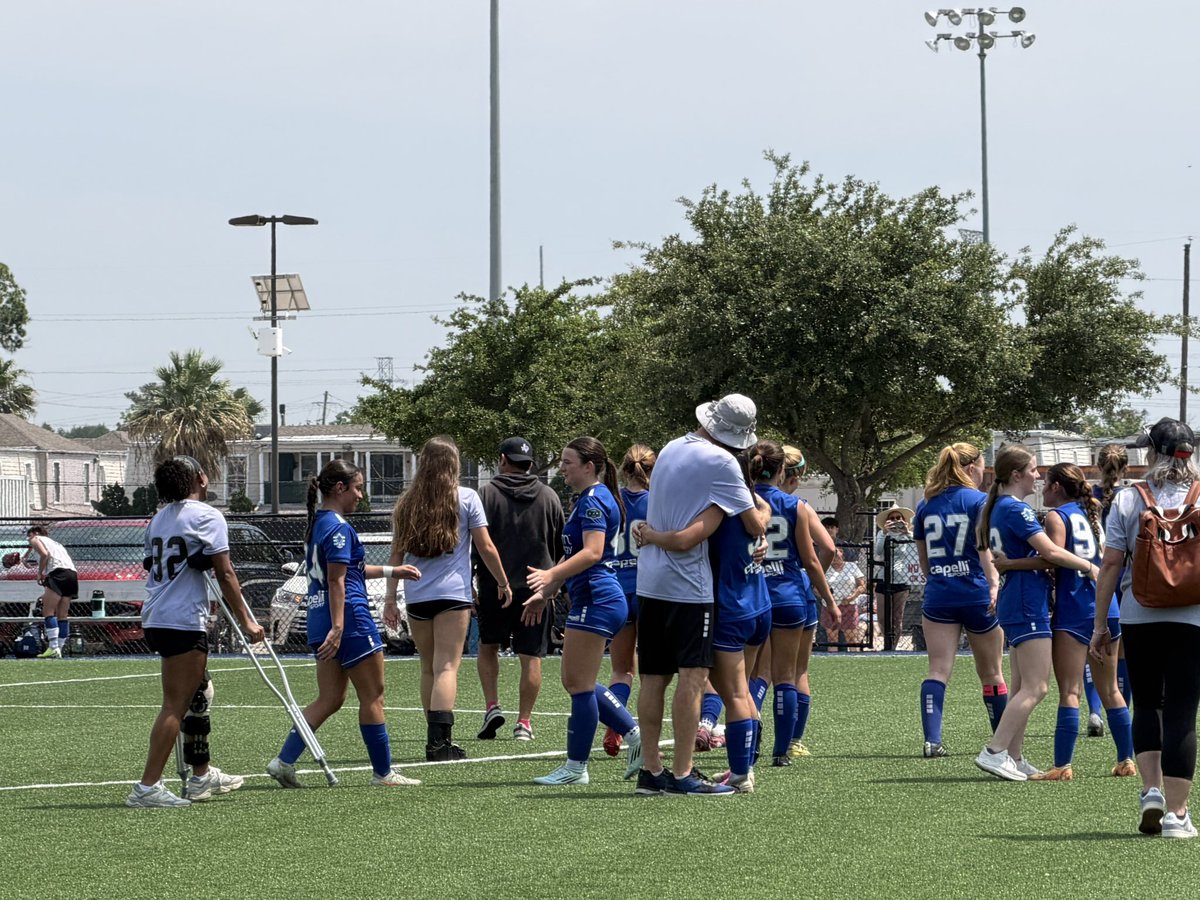 AHFC08GECRL's tweet photo. Bittersweet day. 🤍
One last game with our seniors and one last game together as this team. So thankful for every memory, every battle, every laugh, and every moment we shared this season. Love this group forever. ⚽️ #RLMentalityForever 

@CoachGusMota @txbcfc @ahfcsoccer https://t.co/aI1HhhgSsi