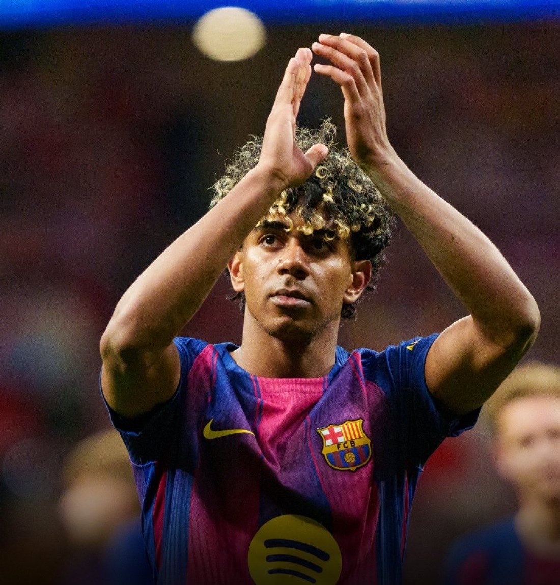 El Clásico last 10 games

Barcelona 3-2 Real Madrid
Real Madrid 2-1 Barcelona (Lucky win)
Barcelona 4-3 Real Madrid
Barcelona 3-2 Real Madrid
Real Madrid 2-5 Barcelona
Real Madrid 0-4 Barcelona
Real Madrid 1-2 Barcelona

Hansi Flick and the boys own them.