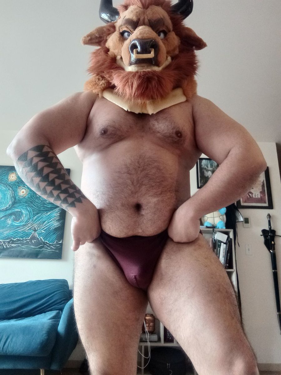 What if this minotaur recruits YOU, instead?~ 🐂💪🏽