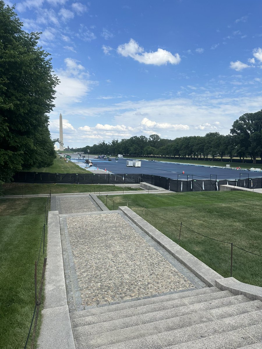 dcedwight's tweet photo. @SethAbramson I was there today and it is coming along great actually. https://t.co/rYQrmsNEe1