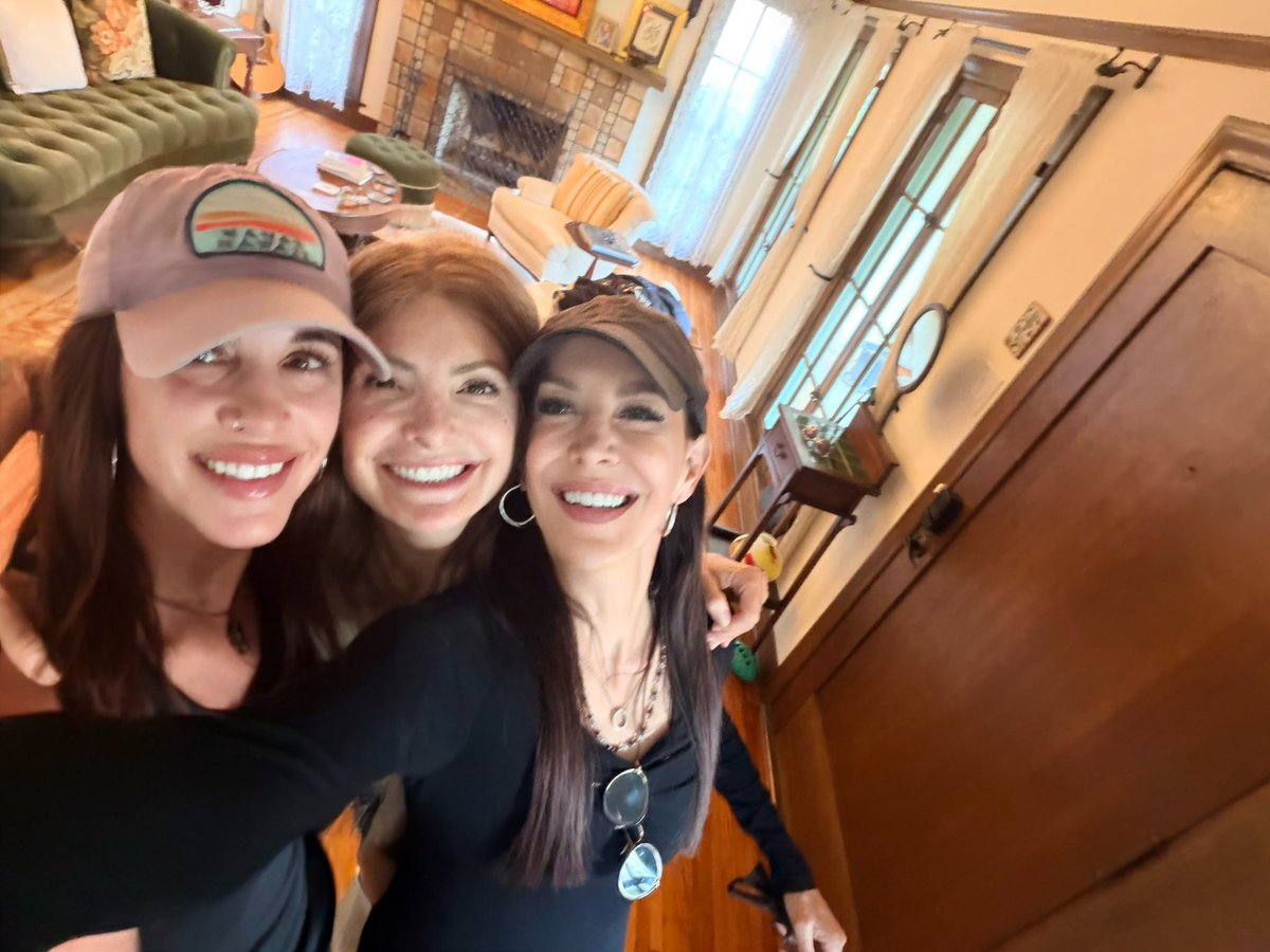Stephanie Miller tweet media
