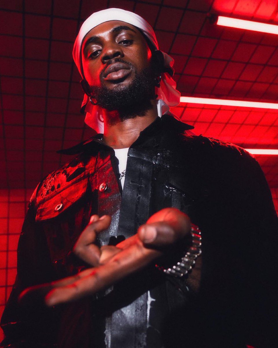 AsieduMends's tweet photo. Best Afro Pop song of the Year - Sacrifice Black sherif https://t.co/uuYkfv94G9