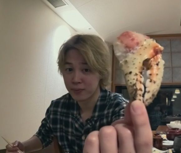 ๐๐ซ๐ข๐. tweet media