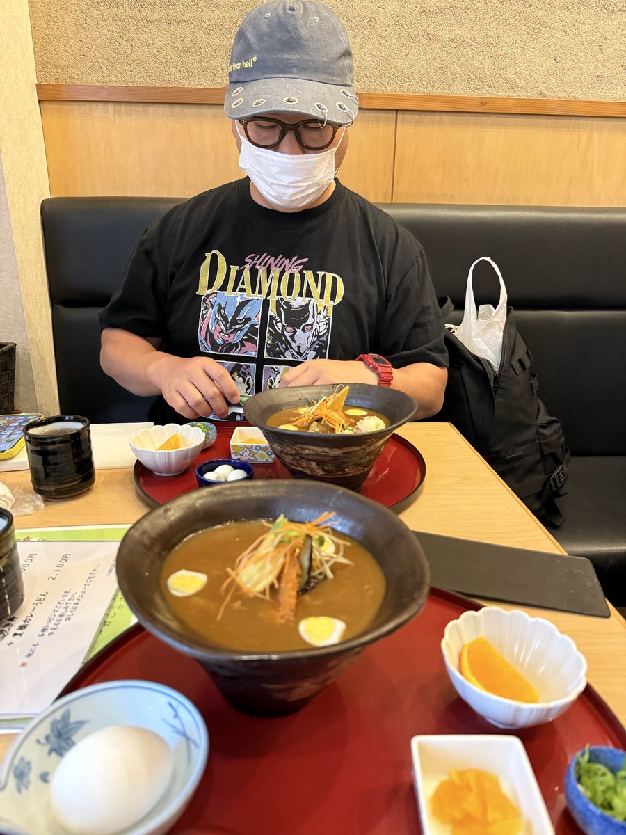 小野島トオル tweet media