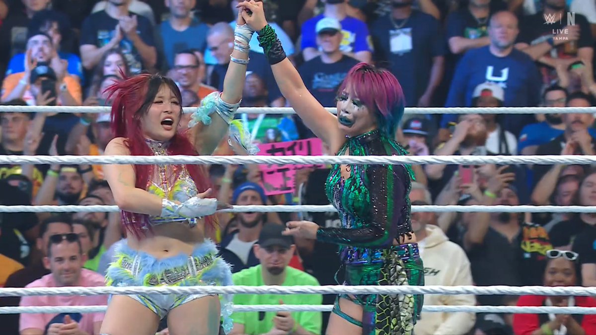 LuigiWrestling's tweet photo. ASUKA E IYO SKY VUELVEN A SER AMIGAS

ESPERO QUE ESTÉS ORGULLOSA DESDE DONDE ESTÉS KAIRI SANE #WWEBacklash https://t.co/kuv63p30x5