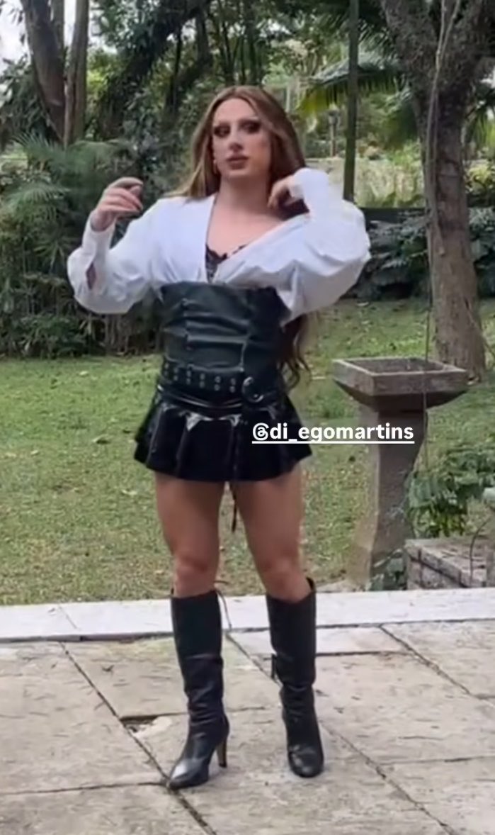 biazinha jurídico esteban tweet media