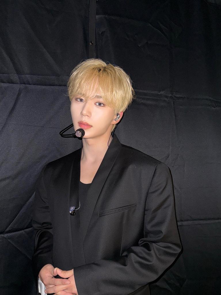 Junseo. tweet media