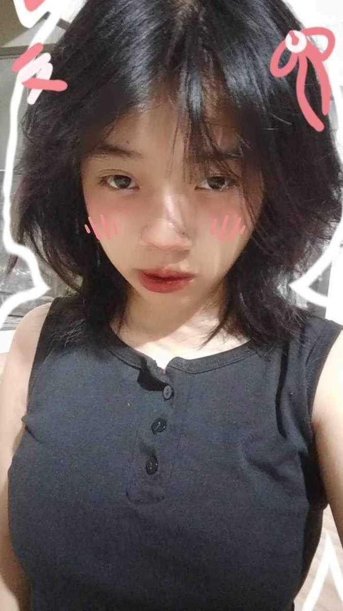 nangmocuti208's tweet photo. em tuyết nhi vú to bị ban trai leak full ở kênh https://t.co/HYq49qF8df