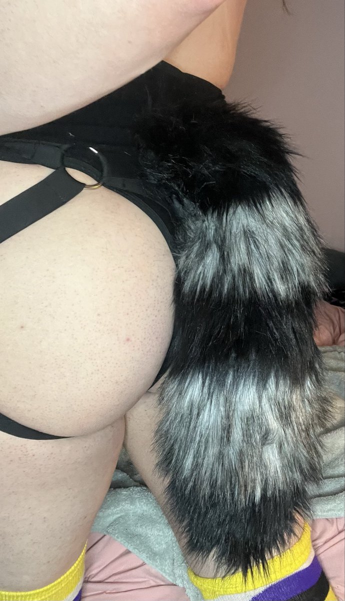 diceca00's tweet photo. E has make me so horny 

#femboy #nsfw #femboynsfw #femboytighs #femnsfw #transfem #enbynsfw #transnsfw #attentionwhore #breeding #unicorn https://t.co/rSg0637KtI