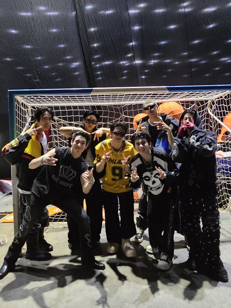 GX10 ASIA tweet media