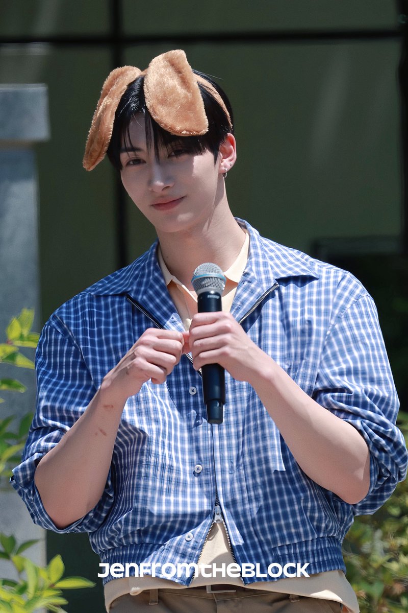 blockfrom1003's tweet photo. 260509 Mini Fanmeeting

#유우 #YU #ユウ
#넥스지 #NEXZ #ネクスジ https://t.co/2j7mCwU2kH