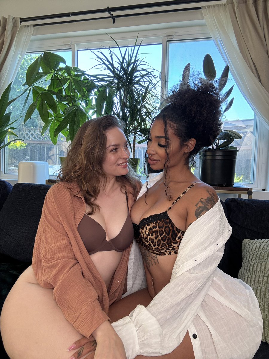 MARYMOODY.COM✨XBIZ MIAMI ✈️ tweet media