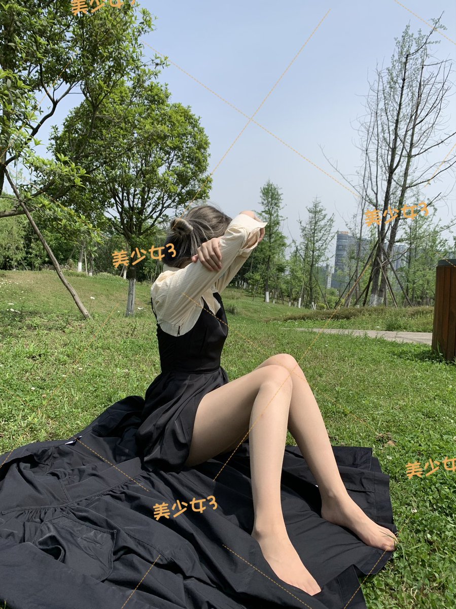 叫一声妈妈来听一听 妈妈的丝臀可以给你👅

@ToBulaer
@KawasawaSen
@BulmaList @luchu888888 https://t.co/uY0kAZcDYk