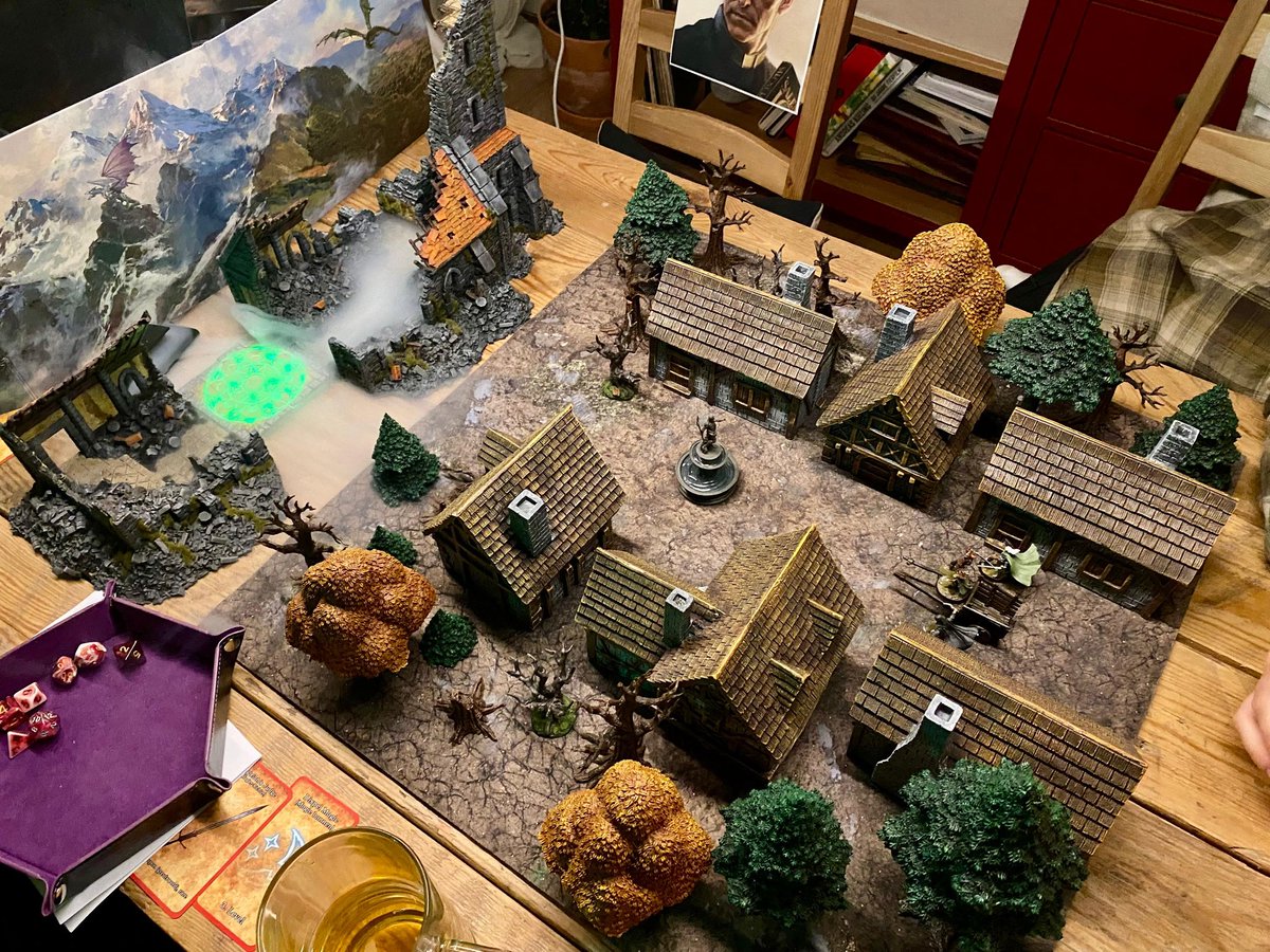 _Cahlu_'s tweet photo. After months in the making, my players finally made it to the "Chapel of the Dawn" where the cult of Vecna are trying to resurrect an ancient priest of the Whispered One. https://t.co/A94WrrNUGL