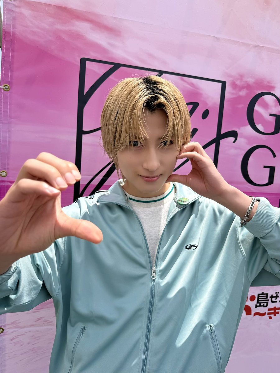 SUPER★DRAGON tweet media