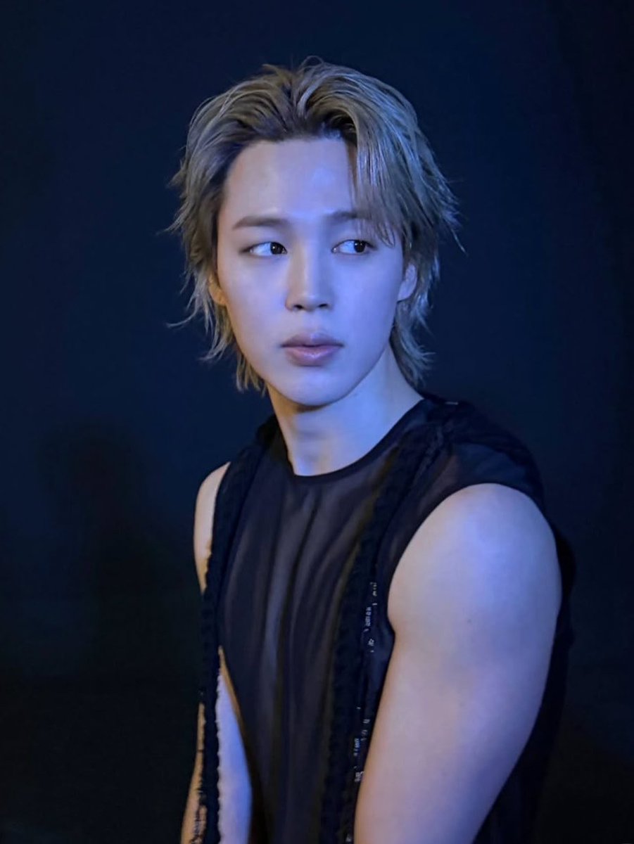 ジミンインスタ なんて美しいんだろㅠㅠㅠㅠㅠ この髪型も最高すぎるㅠ