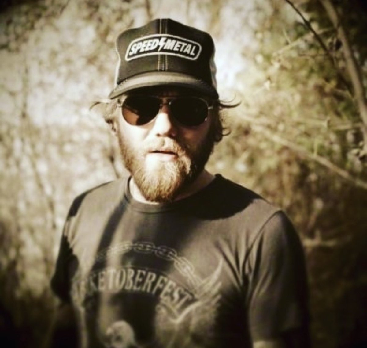 Dxckfarmdunn's tweet photo. Missing Ryan Dunn guys https://t.co/8UhoBw08q7