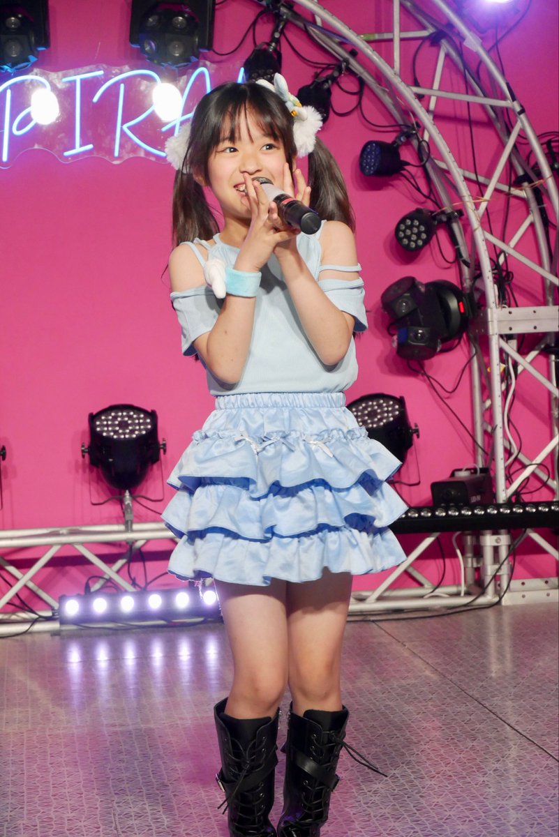 あやみょん☃︎ページ おはあやみ〜🐰 今日はバッチリ❣️たくさん寝て、元気だよ😄喉も昨日