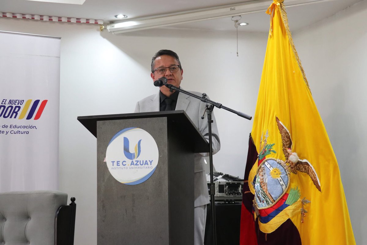 AEPICec's tweet photo. Fuimos parte del acto de posesión del Dr. Carlos Guayas Matute como nuevo Coordinador Zonal 6 de Educación, Deporte y Cultura.

Le deseamos todo el éxito y el compromiso de trabajo y apoyo en favor de la Comunidad. https://t.co/KapryIgVvY