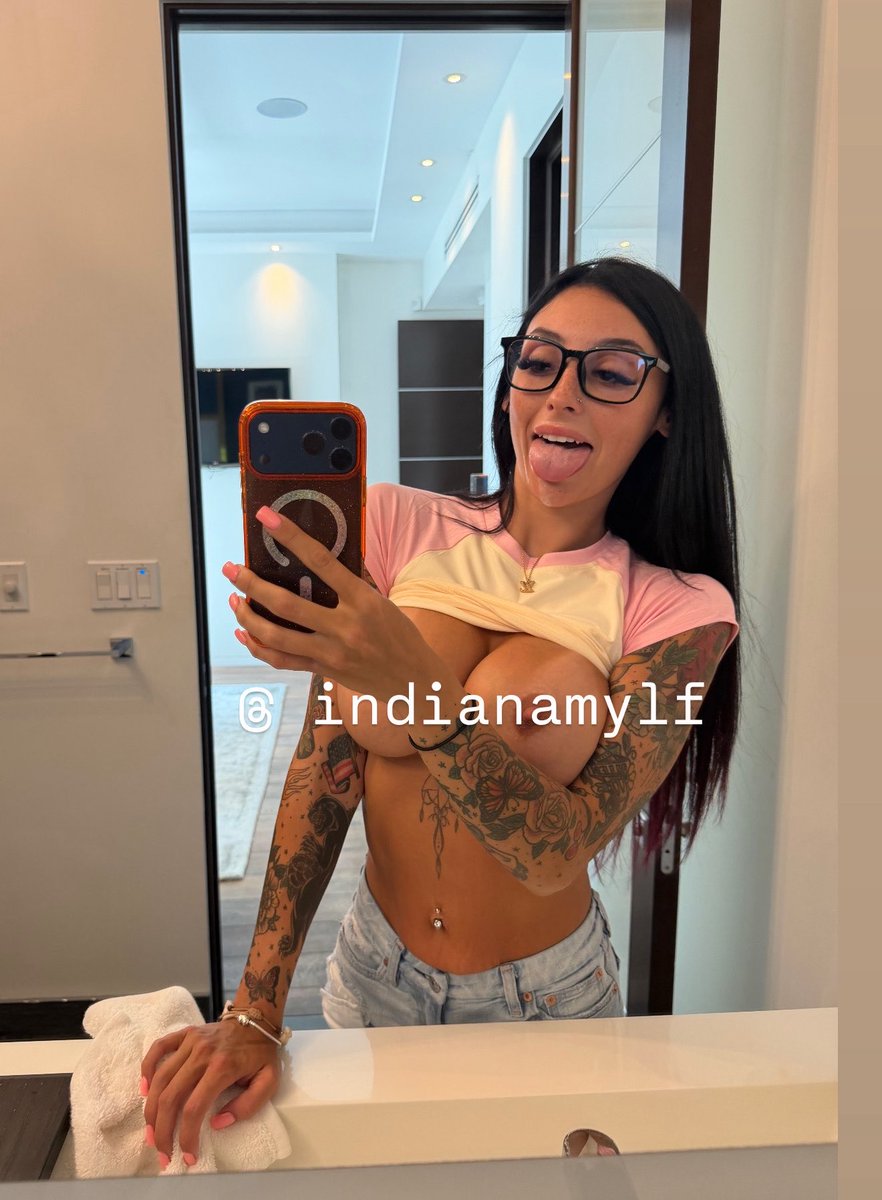 IndianaMylf💋 tweet media