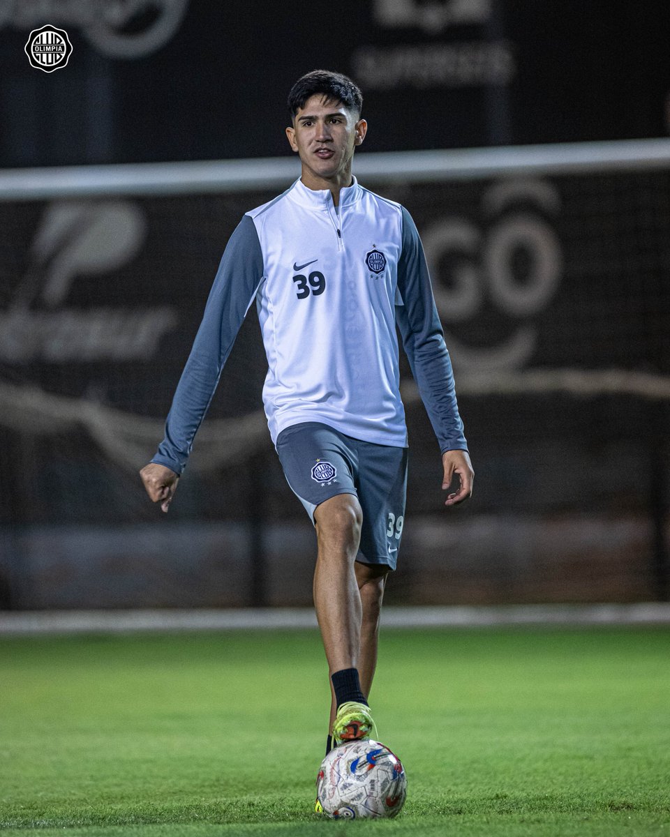 Club Olimpia tweet media